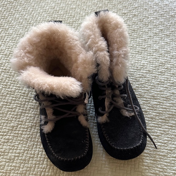 UGG Black and Cream Chickaree Shearling Boots - Picture 1 of 8